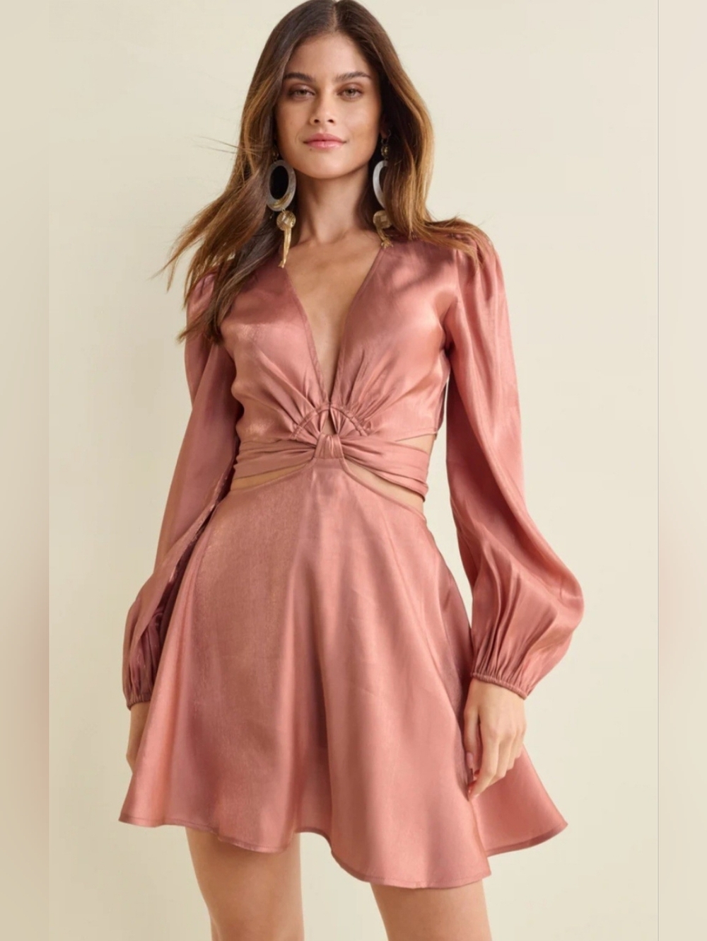 NWT VENUS Shimmery Satin Rose Blush Cut Out Waist Romper